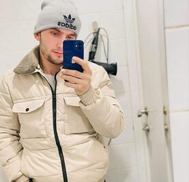 Максим